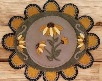 Pre-Washed Wool Felt Penny rug Kit - Garden Gate Yellow - Penny Lane Primitives Candle Mat Kit