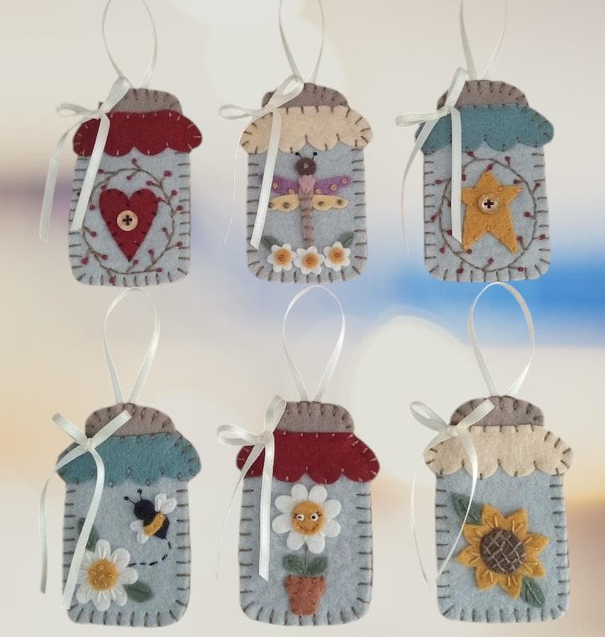 28 Quick And Easy Mason Jar Crafts For Kids To Create 6 Pre-Cut Wool Blend Felt Mason Jar Ornament Kit / Bowl Filler kit -…