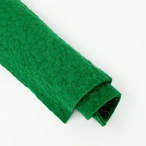 Kelly Green - Hand Washed Merino Wool Blend Felt Emerald | Soft & Durable for Crafting, Sewing, DIY Projects