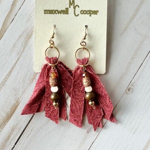 Pirate Dangle Earrings/Pirates Inspired/Pirates of the Caribbean Inspired/Magic Kingdom/Theme Park Earrings/Halloween Costume