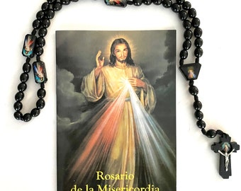 Divine Mercy Jesus Black Wood Rosary and Rosario de la Misericordia Spanish Book Gift Set Libro Español