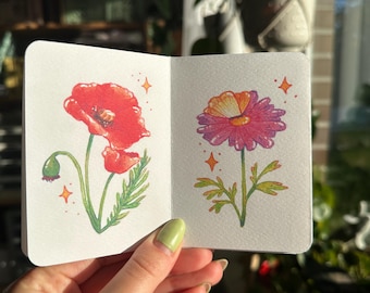 Wildflower Mini Zine | Handcrafted Art Book by Jasmin Kunstmann | Colorful Wildflower Illustrations with watercolor