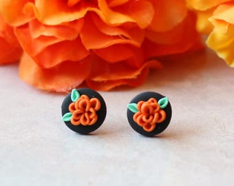 Mini Marigold Stud Earrings – Handmade Día de Muertos Clay Jewelry