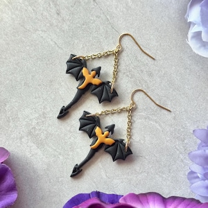 ダブルドラゴンクレイイヤリング - BookTok Jewelry