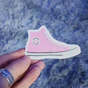 vsco girl converse