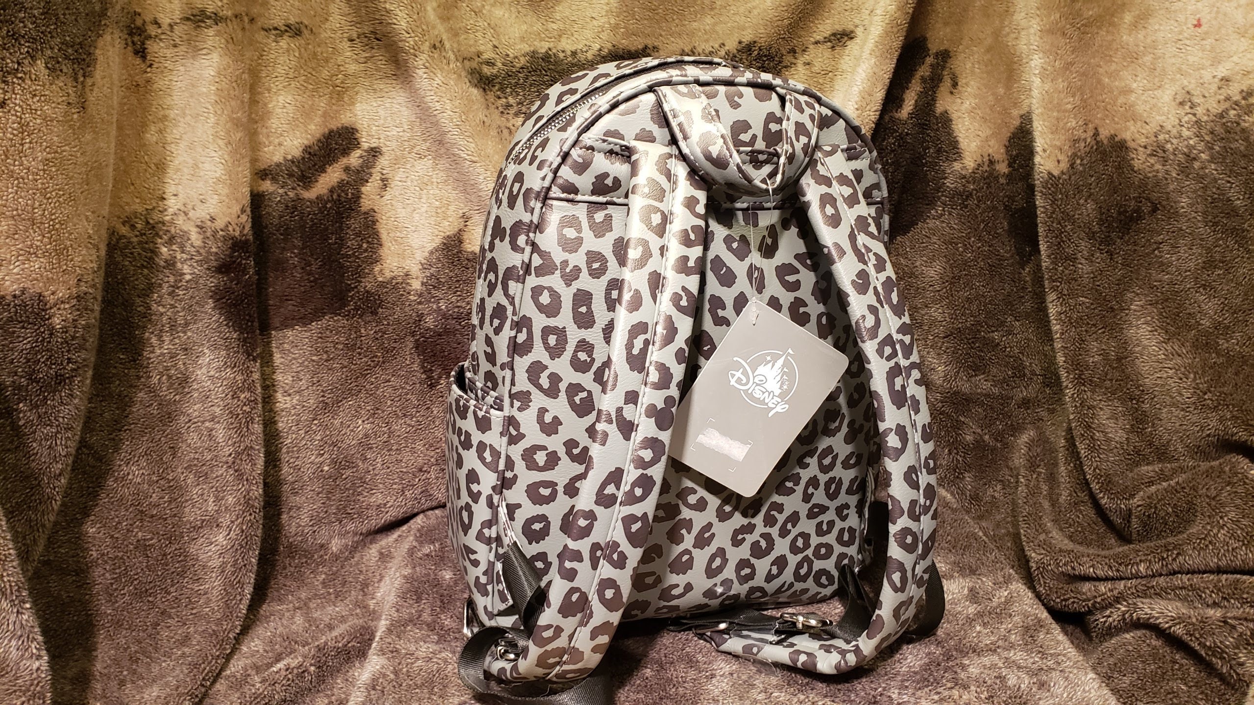 Disney Mickey Mouse With Leopard Print Mid-sized Backpack  display picture 2