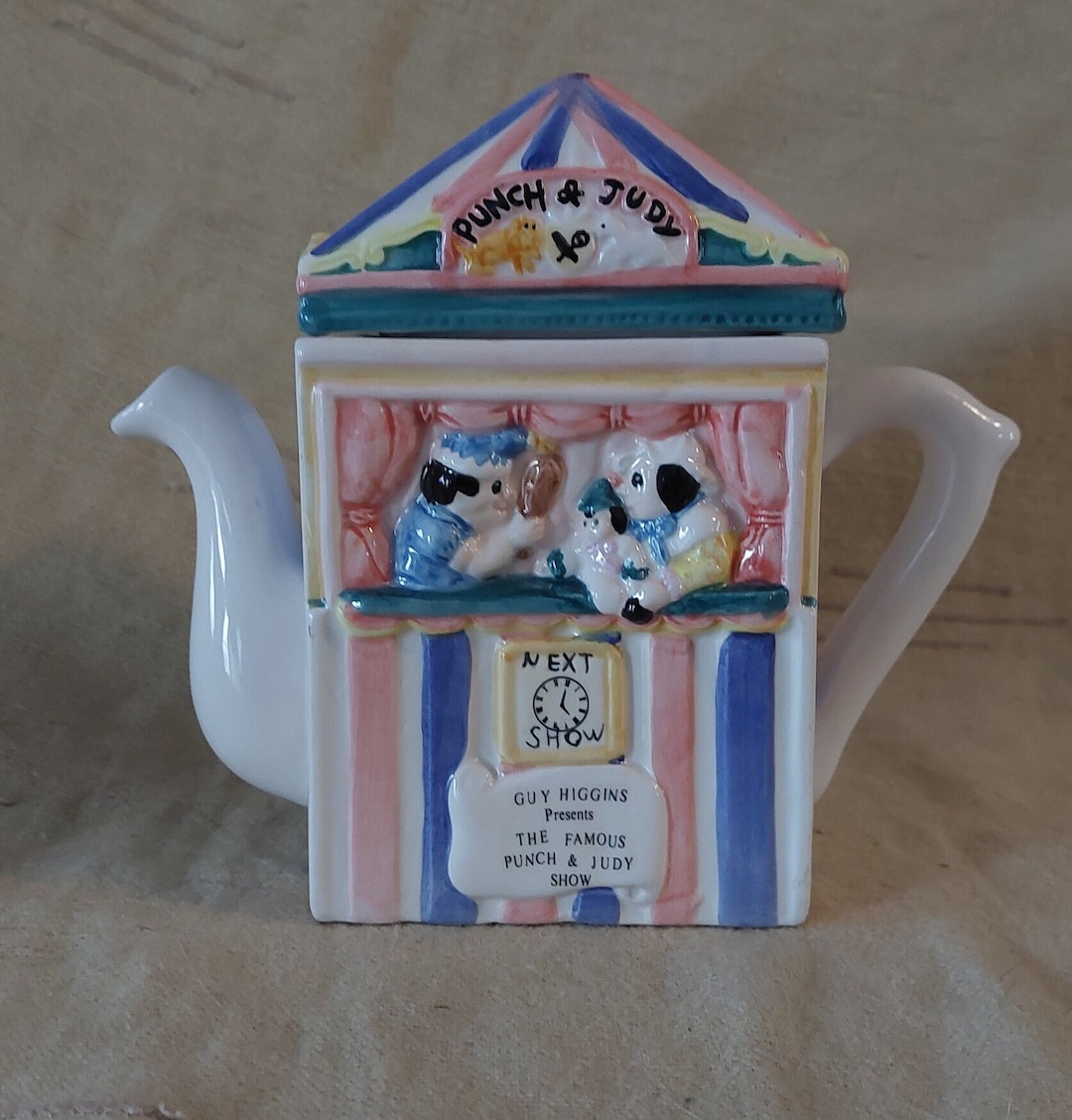 Made in England Punch & Judy Puppet Theme Teapot EXTRAORDINARY so