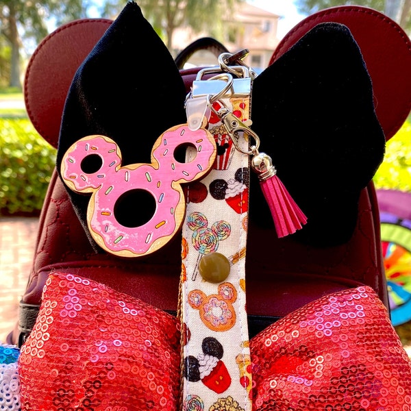 Mickey Donut Disney Ear Holder For Backpack Minnie Mouse Ear Saver W/ Custom Charm Ears Saver Mickey Ears Holder