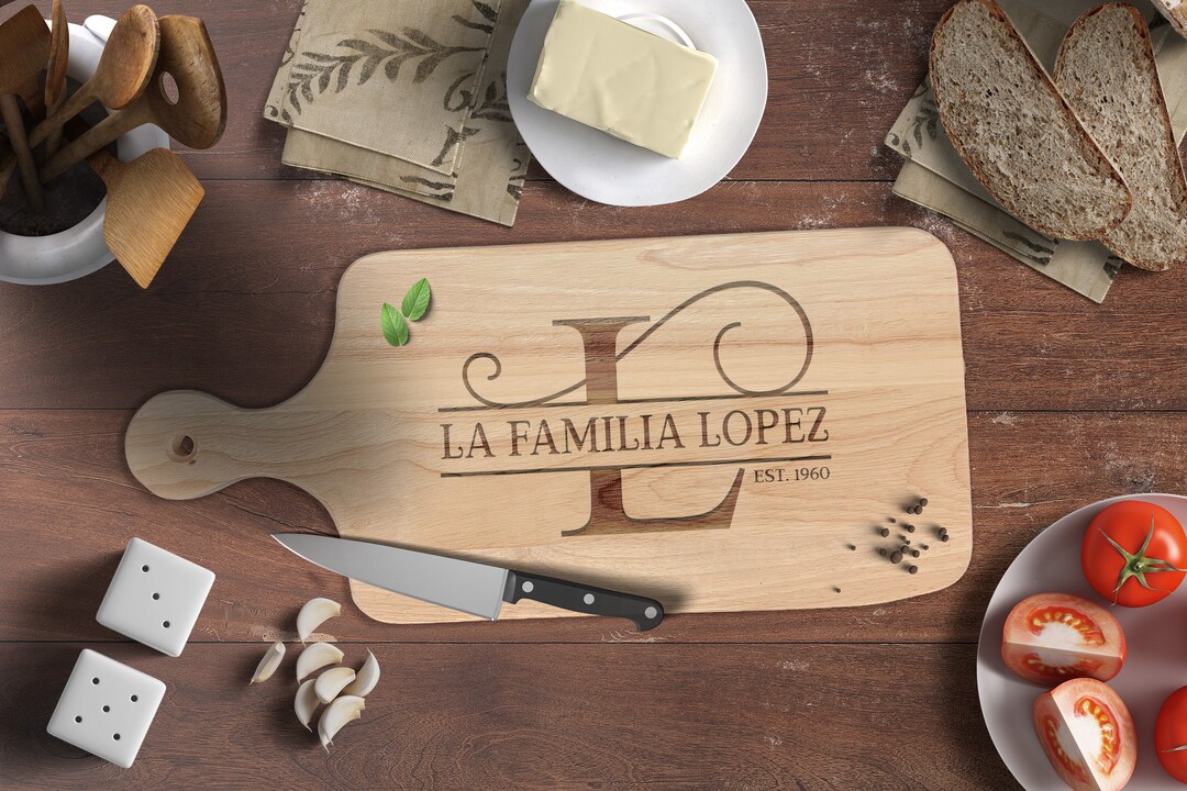 Personalized Cutting Board Spanish Monogram Cutting Board La Familia Kitchen Charcuterie Cheese
