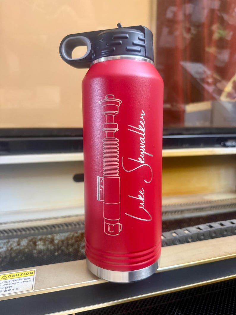 Personalized Star Wars Lightsaber Water Bottle: Laser Engraved 32oz Gift bild 18