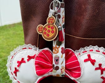 Mickey Pizza Ear Holder with Pizza Charm | Mouse Ear Hanger | Theme Park Bag Accessory | Personalized Ear Holder Gift