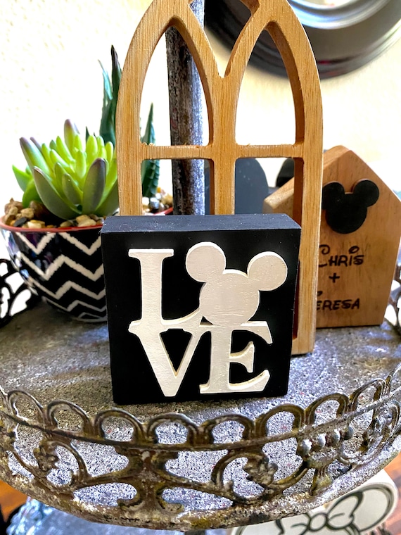 Love Mickey Disney Tiered Tray Decor, Mickey Theme Tabletop Signs Shelf  Sitter Wood Decor Disney Home Decor Disney Gifts 