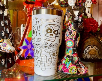 Day of the Dead 30 oz tumbler with wrapped design, Ofrenda tumbler, Mexican Day of the Dead insulated tumbler, Mexican sugar skulls tumbler