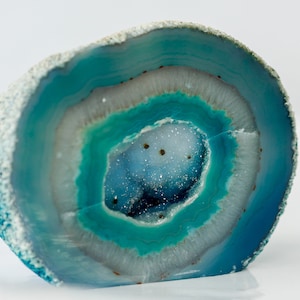 Druzy Agate Geodes | Cut Base Agate Geodes | Self Standing Agate Geodes | Natural Druzy Geode