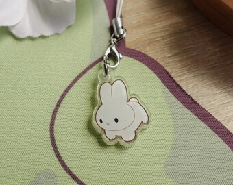 Minimalist White Bunny Phone Charm – Kawaii Dutch-Inspired Rabbit Strap, Sweet Criss-Cross Mouth Figure, Aesthetic Pastel Mobile Accessory