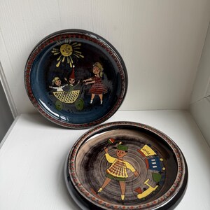 Hand Painted Ceramic Bowls – Hugo Kohler Biel – Swiss Folk Art / Naive Illustration – Vintage Decorative Plates – Set of 2