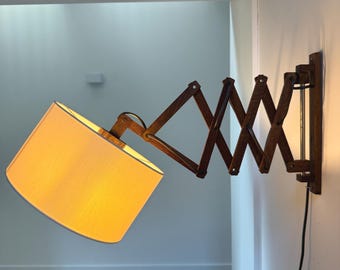 Vintage Wooden Scissor Wall Lamp Accordion Wall Light Scandinavian Style Plug In Sconce