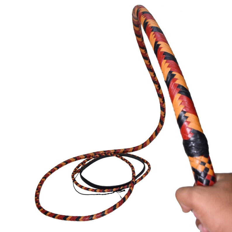 thumbnail image 2 of Leather Phobia Kangaroo Double Belly Bullwhip – 4 To 12 Feet – 16 Plaited – Leather Bull Whip 2 of 6