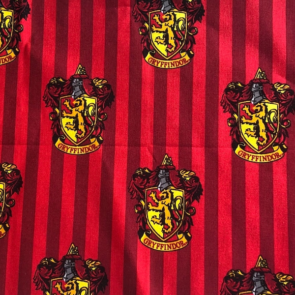 Harry Potter House Gryffindor Cotton fabric - 1 FQ