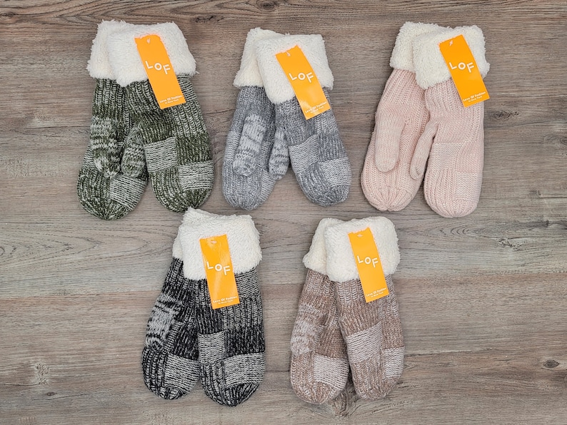 Women Mittens Gloves, Fleece Cuffs Lined Inside, Winter Accessories