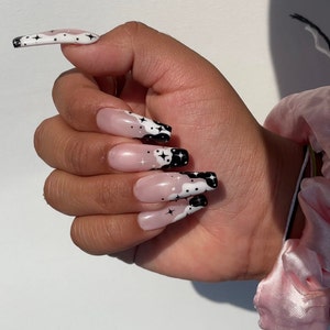 Black and White Star nails