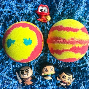 Bomba de baño Mulan con juguete, bomba de baño sorpresa, bomba de baño Disney, ideas de regalos de cumpleaños para niños, regalos de Navidad, regalo para calcetines navideños