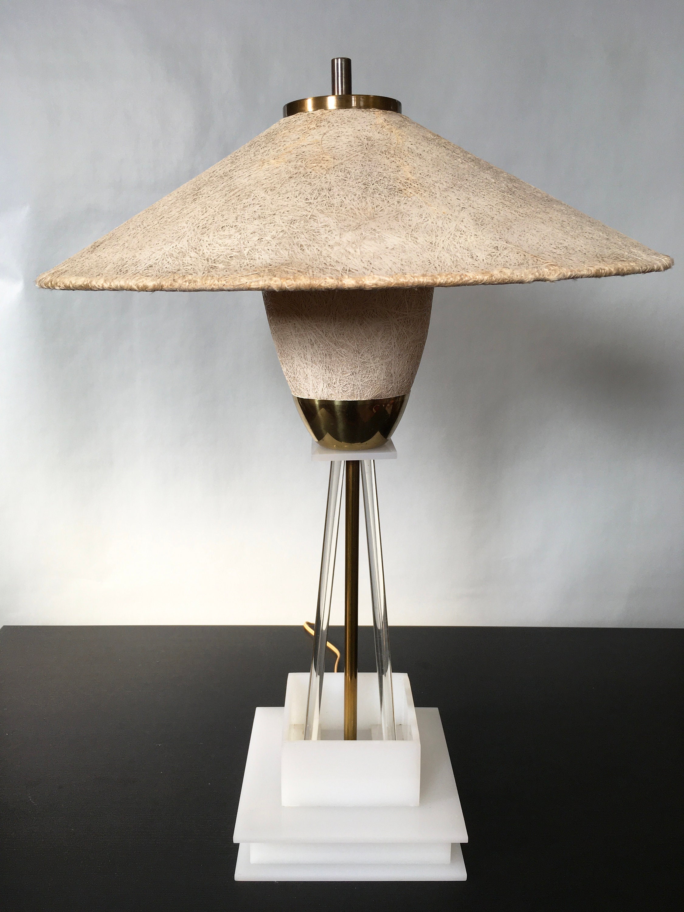 USA 1960’s LUCITE ヴィンテージ ルーサイト オブジェ 葡萄 60～70's ブドウモチーフ アクリルペンダントランプ ｜ glow