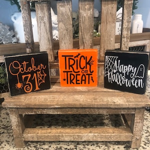 Mini Wooden Sign Set - Home Sign - Farmhouse Sign - Halloween - Decor