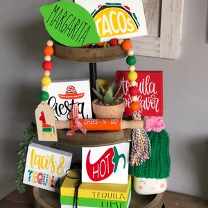 Fiesta-decorbundel, gelaagd dienbladdecor, Rae Dunn-geïnspireerd, Taco Tuesday gelaagd dienbladdecor, modern boerderijdecor, decor Cinco De Mayo