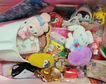 Kawaii mystery box bundle set| kawaii cute gift bag| cute kawaii mystery gift box| Kawaii scoops gifts| Japan kawaii box| cute plushies