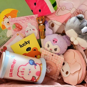 Kawaii mystery box bundle set| cute surprise lucky dip| cute kawaii mystery gift box| Kawaii scoops gifts| Japan kawaii box| cute items!
