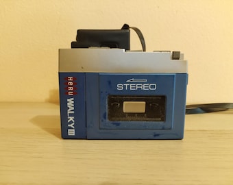 カセットテーププレーヤー：ソニー ウォークマン TPS-L2 初代