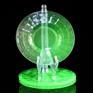 Set Of 4 Antique c1930s Block Optic Green Vaseline Depression Uranium Glass Luncheon Side Plates | Glows Bright | Wonderful look