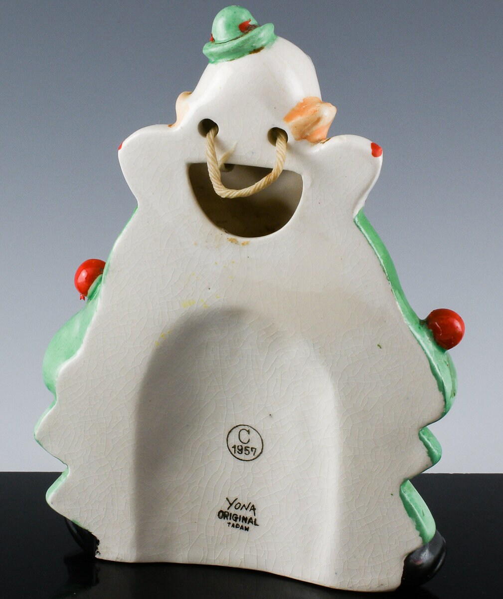 Fine Vintage C1957 Japan Porcelain Clown Figural Hand Painted
