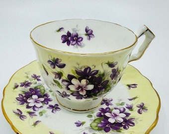 Aynsley Wild Violets Bone China Tea Cup and Saucer - England - Etsy UK