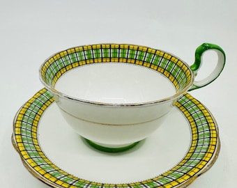 Aynsley Vintage theekopje en schotel met groen handvat