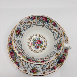 Tuscan ‘Orleans’ Teacup and Saucer