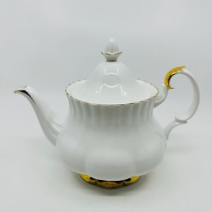 Royal Albert Val D’or Teekanne