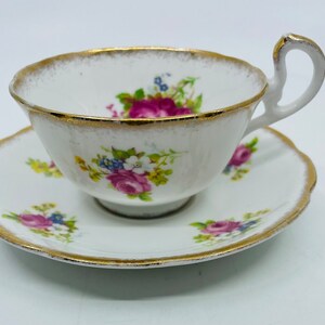 Royal Standard  Rose Bouquet teacup