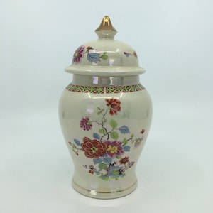 Vintage Sadler Urn with Floral Print