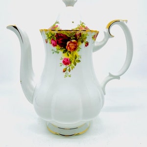 Royal Albert Old Country Roses - Coffee Pot