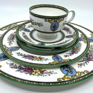 Wedgewood Sheerness Five Piece Place Setting