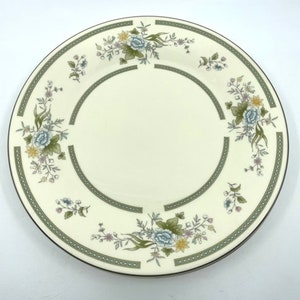 Royal Doulton The Romance Collection Adrienne Set of Four Dinner Plates