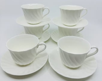 Wedgwood Candlelight Set of Six Teacups and Saucers