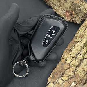 Leather key cover for ID.4, ID.6, Golf Tiguan Touareg Passat Arteon etc, Genuine Leather car key fob cover, key fob case, Leather Key Holder