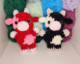 Mini Kawaii Cow Crochet Pattern - Beginner Friendly Crochet Pattern