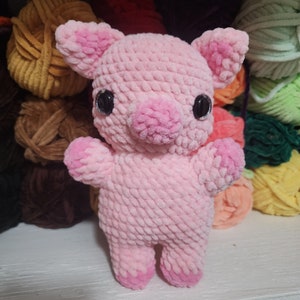 Penelope Pig Crochet Pattern