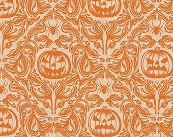 Halloween Stoff -- Orange Kürbisse, Spinnen und Laub auf Ecru -- 100% Baumwolle Quilting Stoff