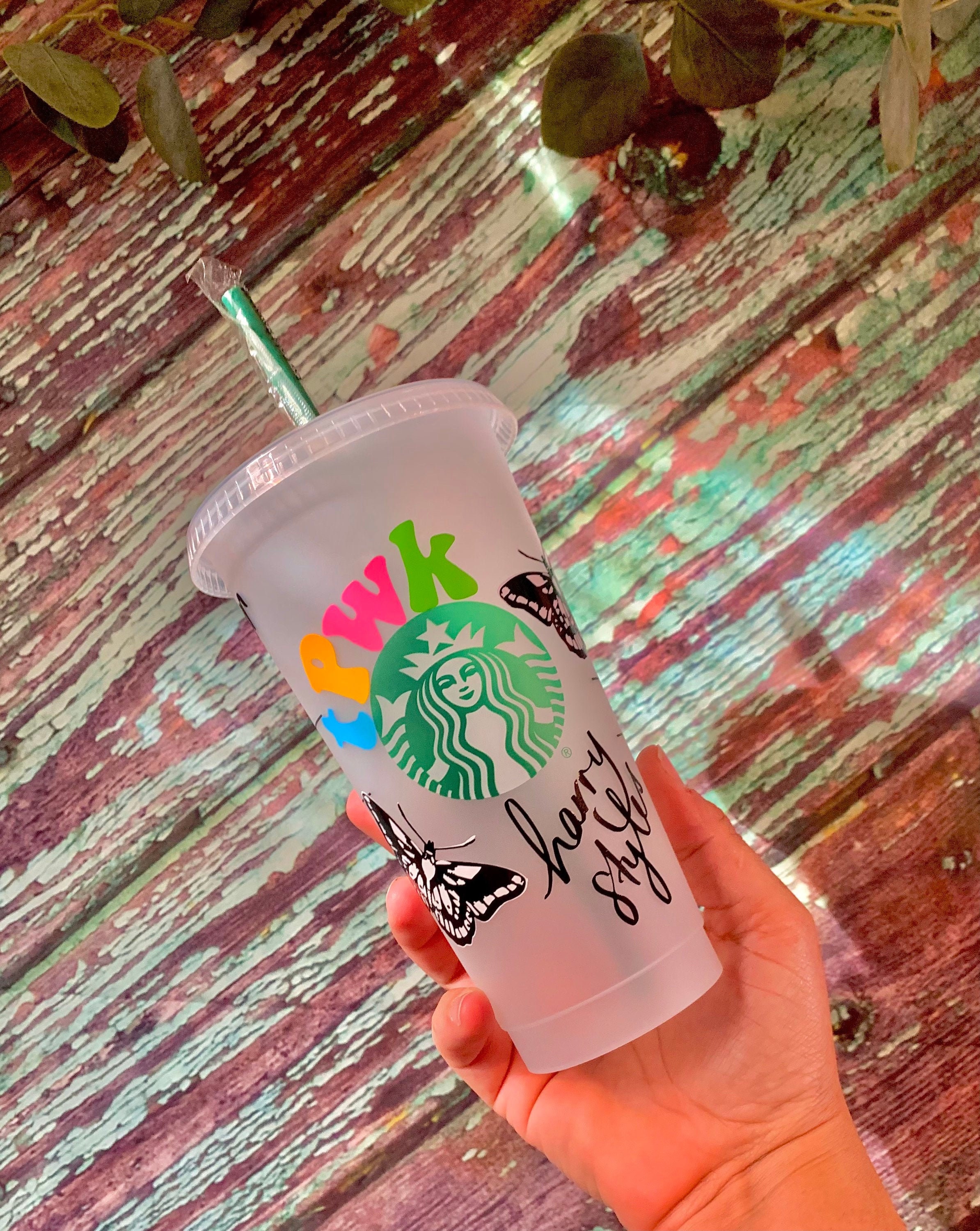 Luna's Vinyl - Harry Styles Starbucks cup 🦋🕊 #lunasvinyl