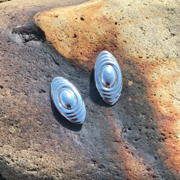 Vintage Mexican Silver Oval Earrings, Mexico 925 / TV-30